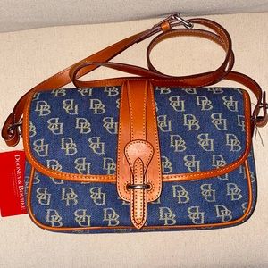 Dooney & Bourke equestrian Purse bag